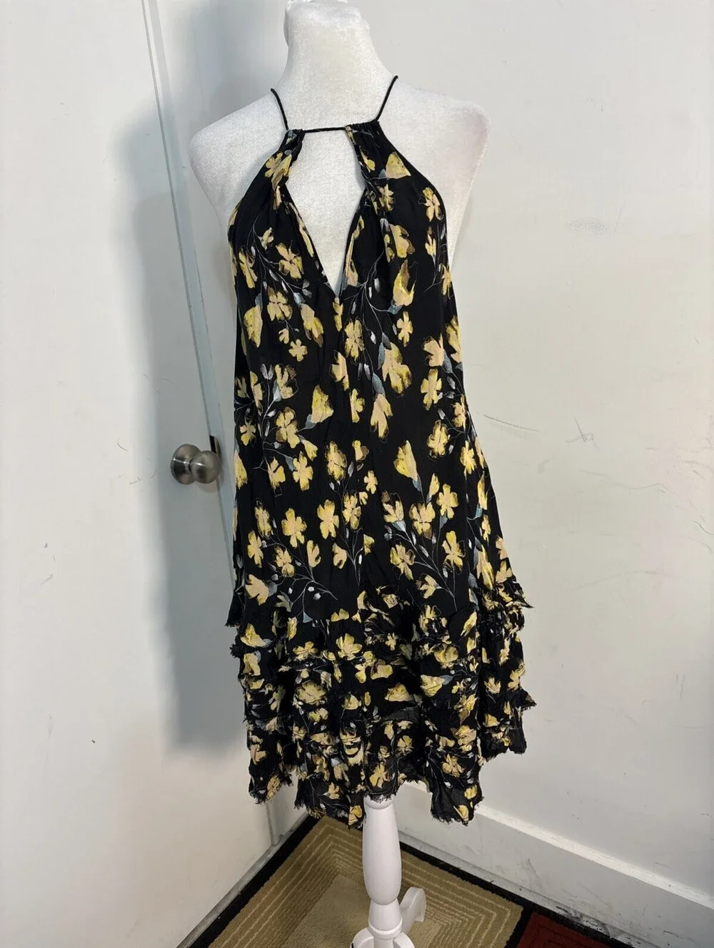 FREE PEOPLE INTIMATELY BLACK YELLOW GREEN TIERED FLORAL SUN V NECK BOHO SMALL